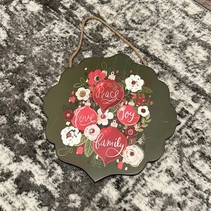 “Peace Love Joy Family” Christmas Sign